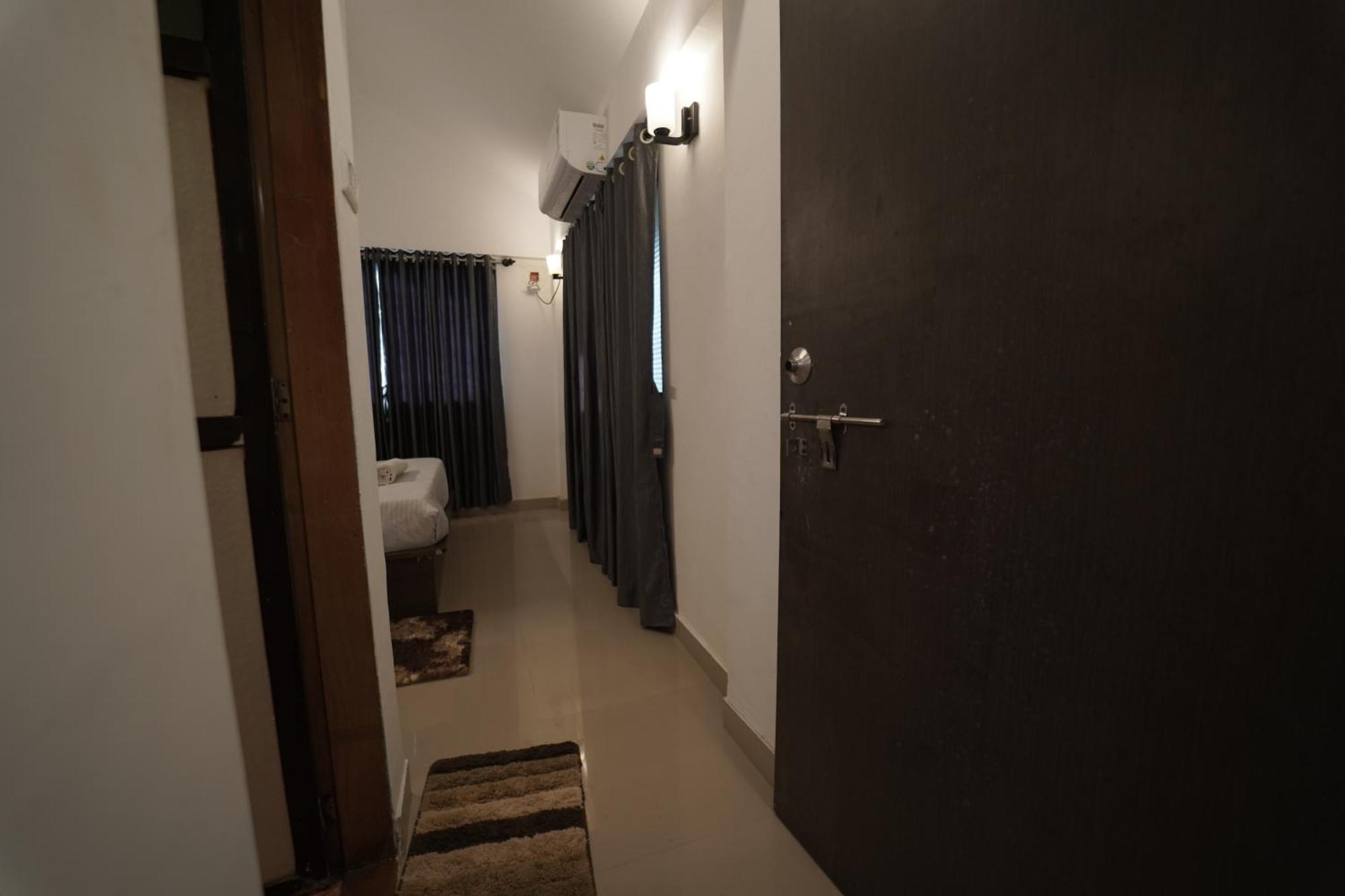 Ananya Villa Ac Luxury Ll 3Bhk Ll Private Villa Ll With Swimming Pool Ll ロナバラ エクステリア 写真