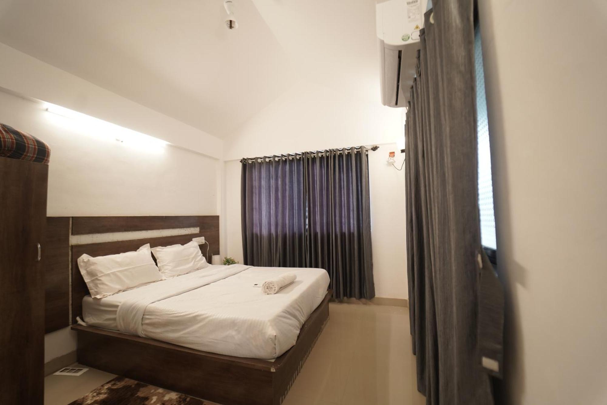 Ananya Villa Ac Luxury Ll 3Bhk Ll Private Villa Ll With Swimming Pool Ll ロナバラ エクステリア 写真