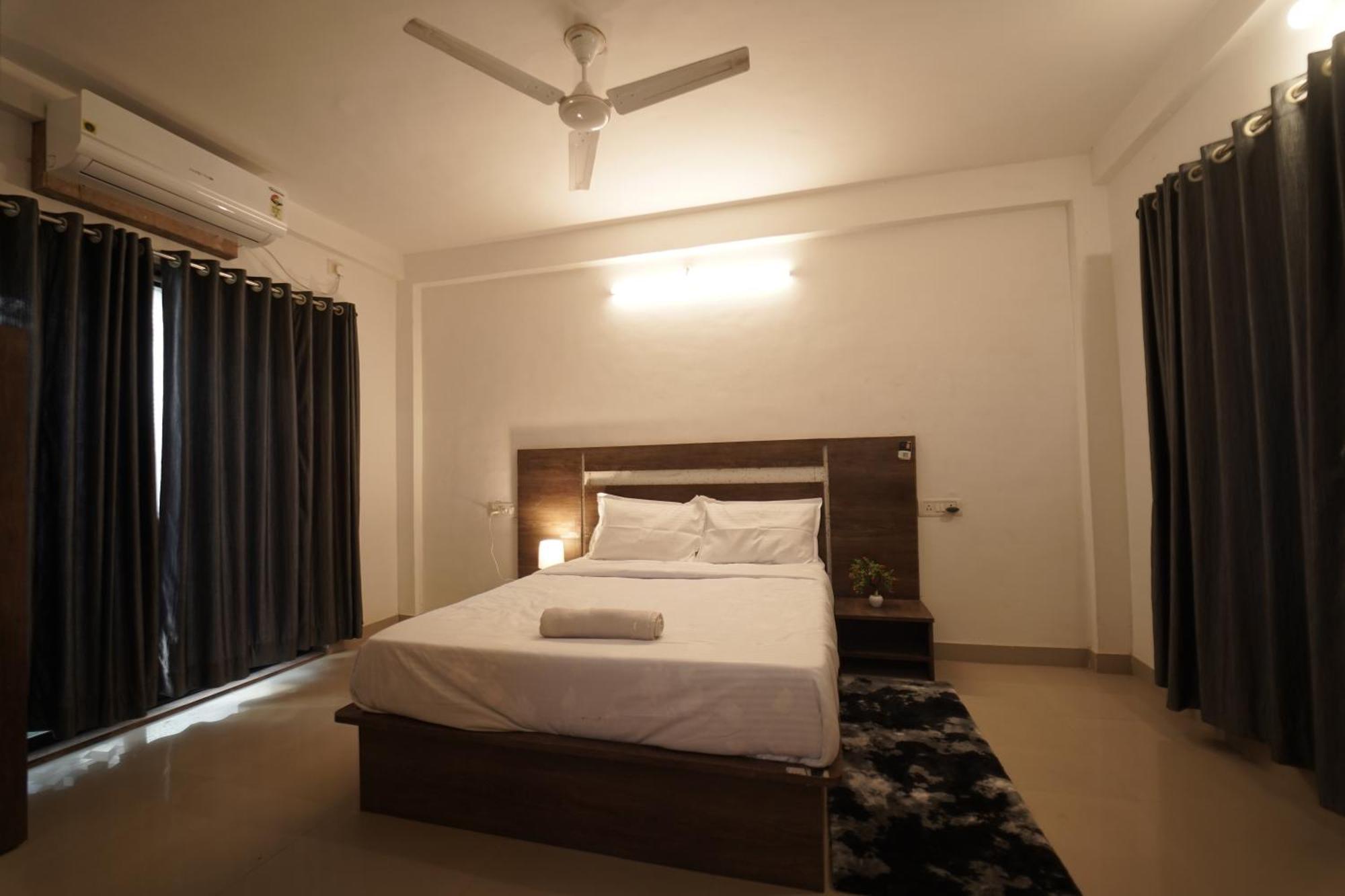 Ananya Villa Ac Luxury Ll 3Bhk Ll Private Villa Ll With Swimming Pool Ll ロナバラ エクステリア 写真