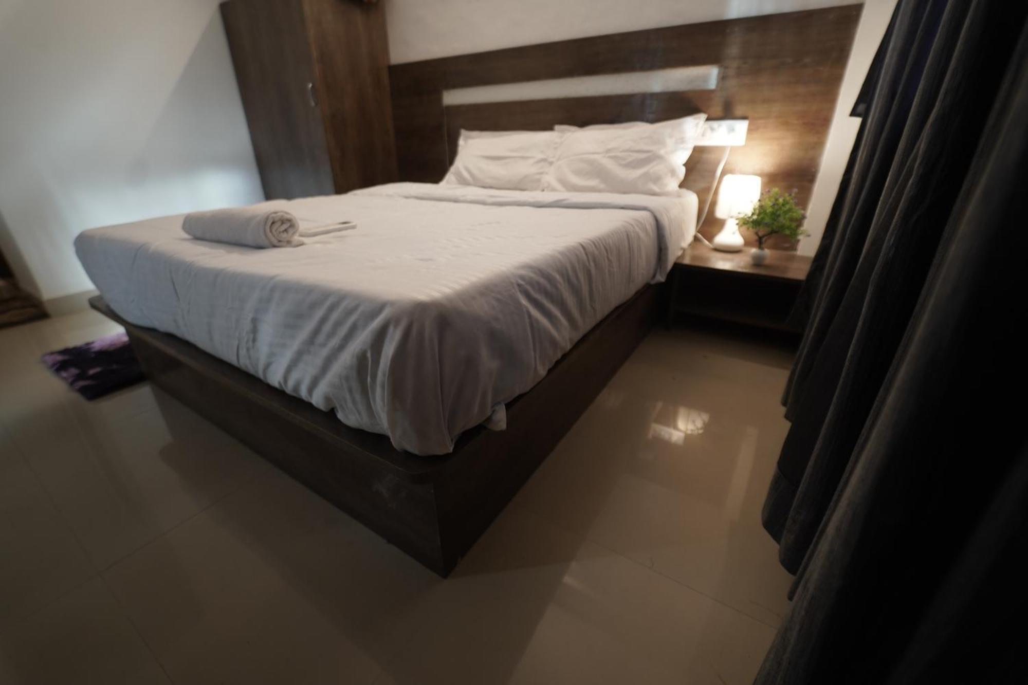 Ananya Villa Ac Luxury Ll 3Bhk Ll Private Villa Ll With Swimming Pool Ll ロナバラ エクステリア 写真